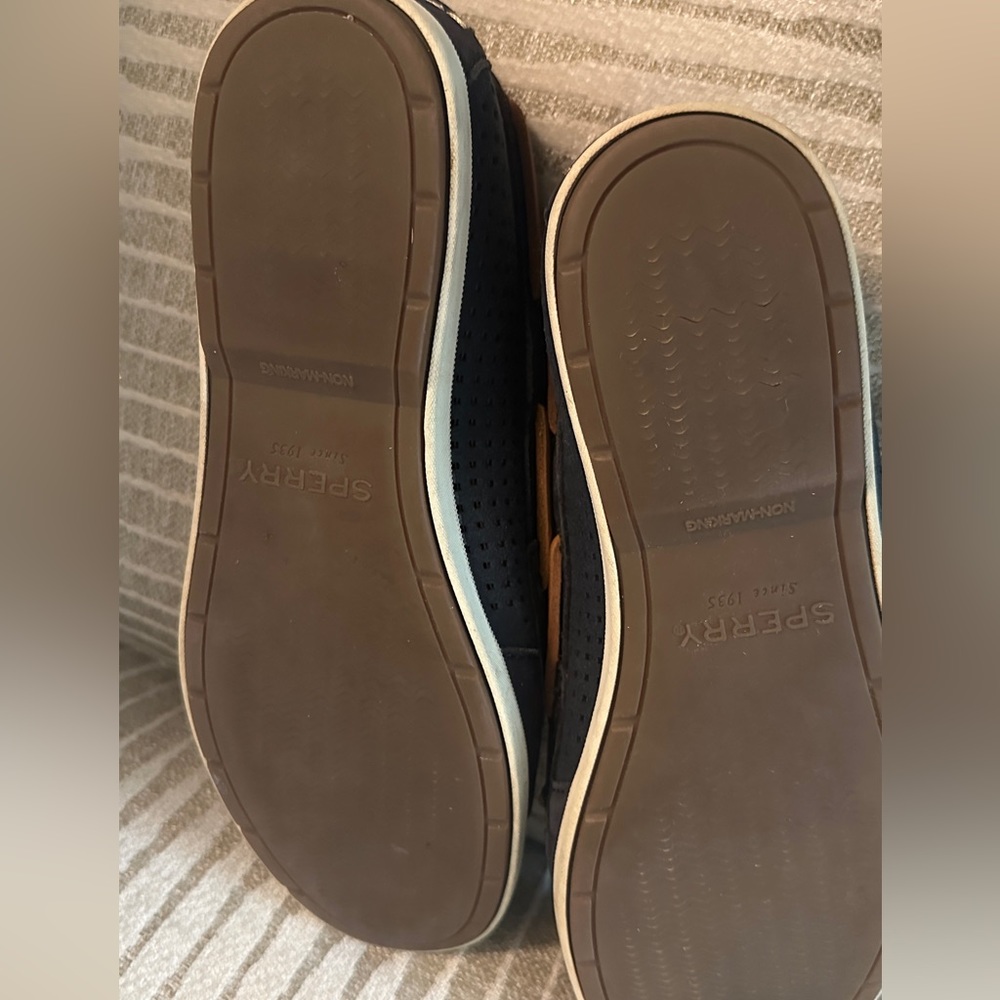 Sperry Leather Deck Shoes - Picture 3 of 3